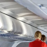 Este es el sueldo que cobran las azafatas de aerolíneas low-cost como Ryanair o easyJet